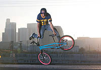 Неймовірні трюки на BMX
