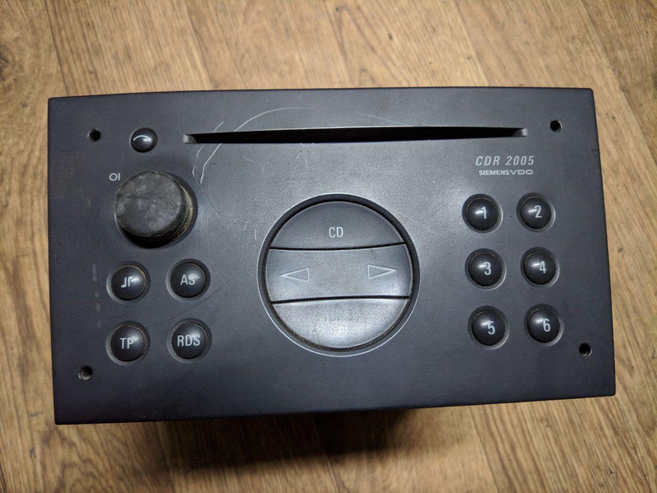 Магнітола Opel Vivaro 2001-2014, VDO CDR-2005 (Б/У)