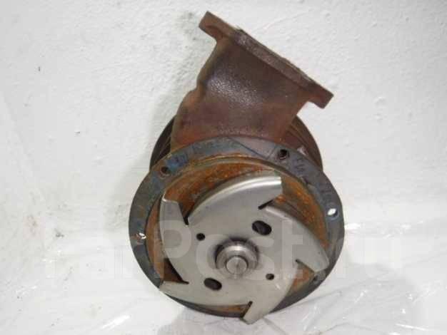 Помпа Renault Magnum, фото 1