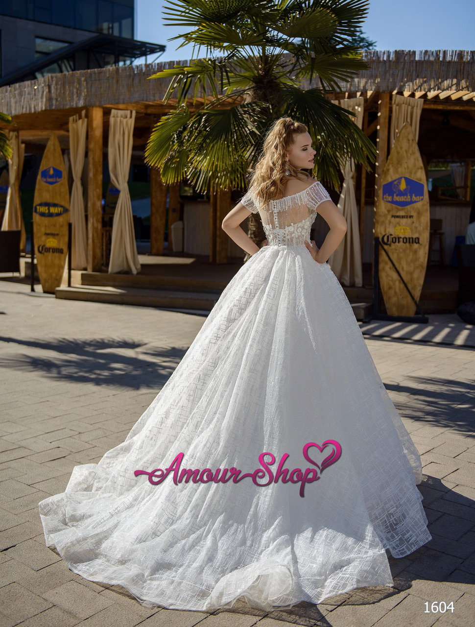 Кружевное свадебное платье с рукавами и шлейфом - фото 2 - id-p892685124