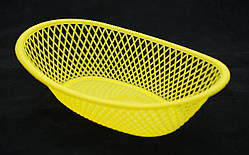 Пластиковий овальний кошик для фруктів 27 см х 18 см (жовтого кольору)