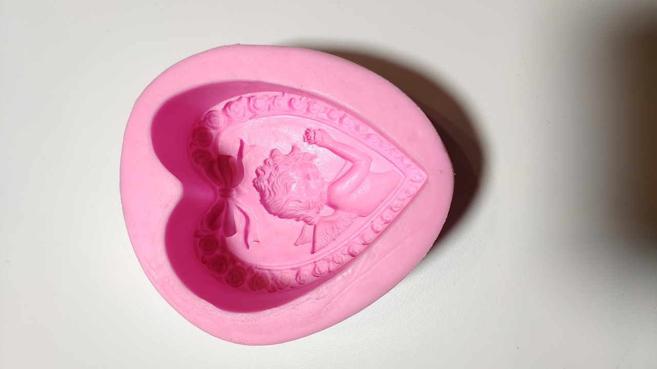 Харчова силіконова форма янголятко серце