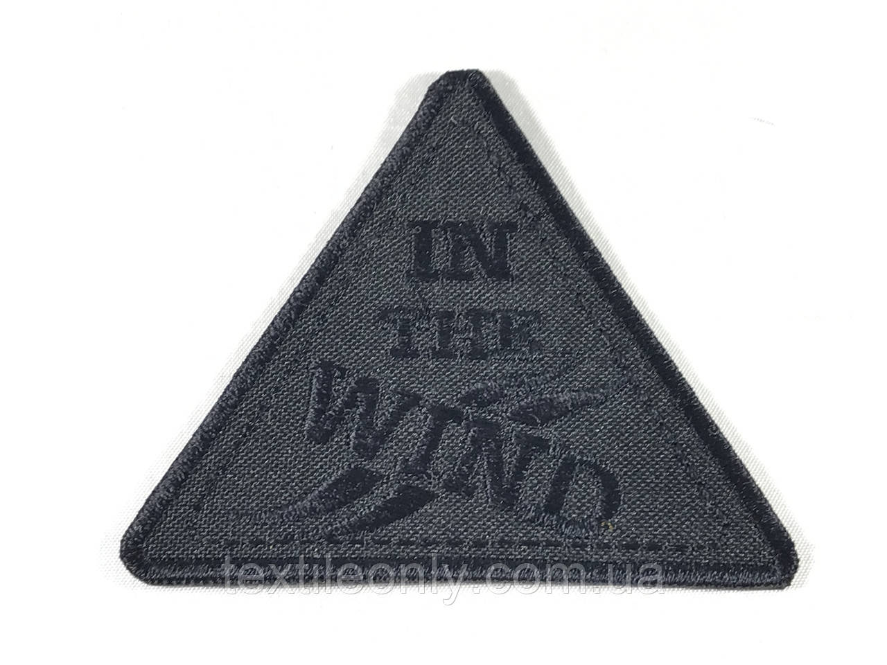 Нашивка In the wind колір чорний 70х78 мм