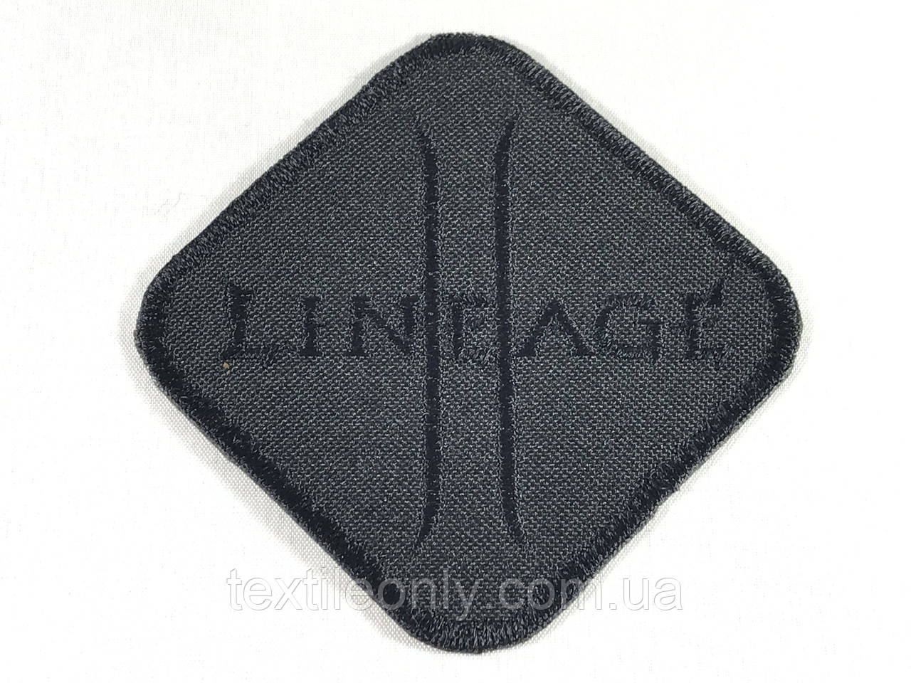 Нашивка Lineage колір чорний 80х80 мм