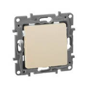 Перемикач одноклавішний слонова кістка Etika Legrand 672305