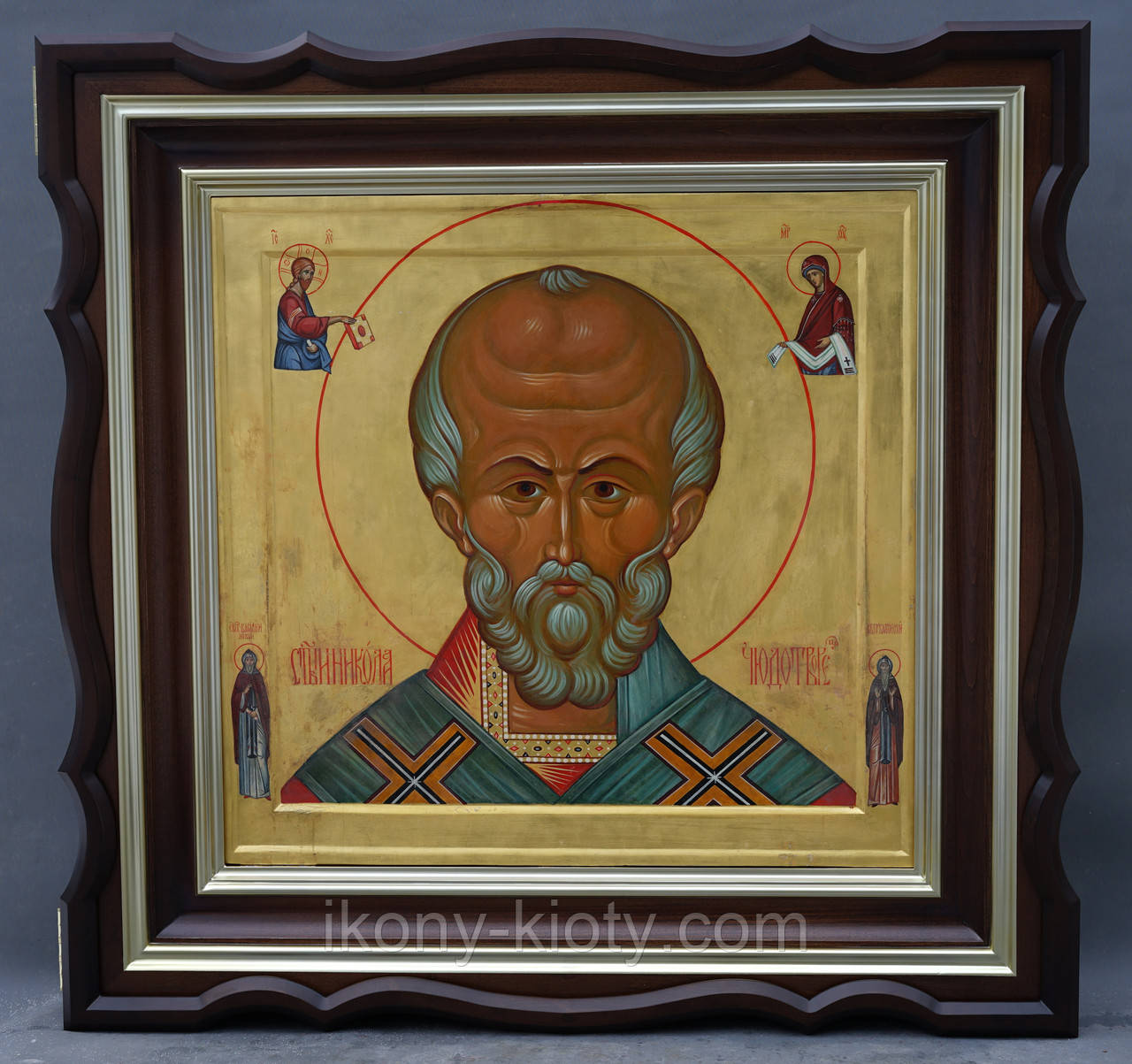 Кіот для великої храмової ікони,фігурний