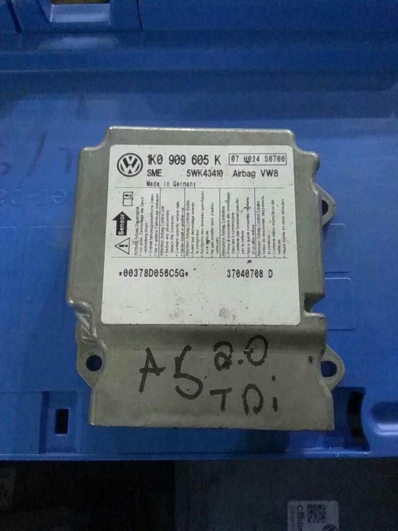 Блок керування подушками безпеки skoda, фото 1