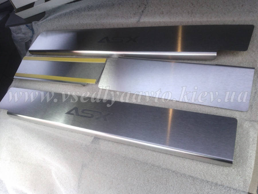 

Защита порогов - накладки на пороги Mitsubishi ASX с 2010-2020- гг. (Standart)