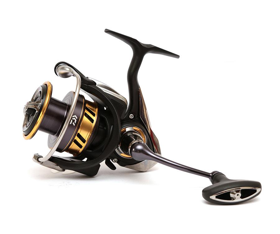 Котушка Daiwa 17 Legalis LT 1000D