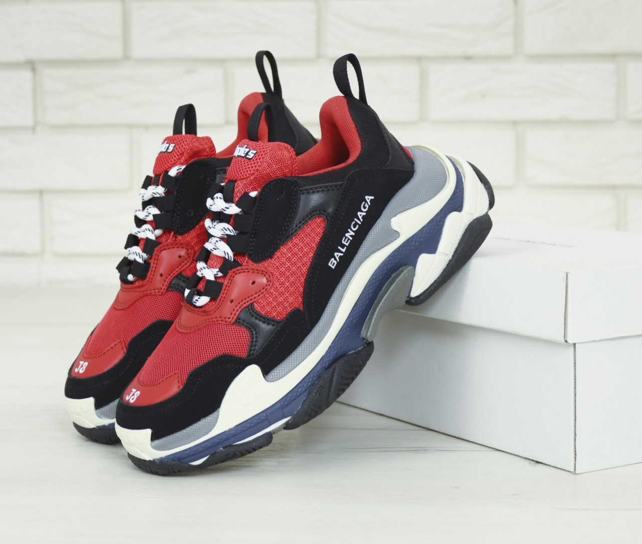 Кросівки Balenciaga Triple S Black Red Blue (Кросівки Баленсіага червоно-чорно-сині багатошарова підошва), фото 1
