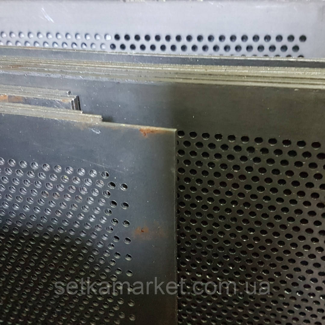 Решето ДДМ, комірка 4 мм, товщина 2 мм, лист 500 х 1574 мм.
