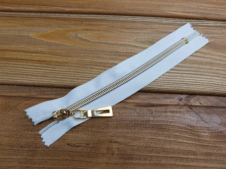 Спіральна блискавка під метал нераз'емна Silver