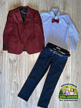 Святковий комплект для хлопчика Montella: бордовий піджак, сорочка і сині штани, фото 3