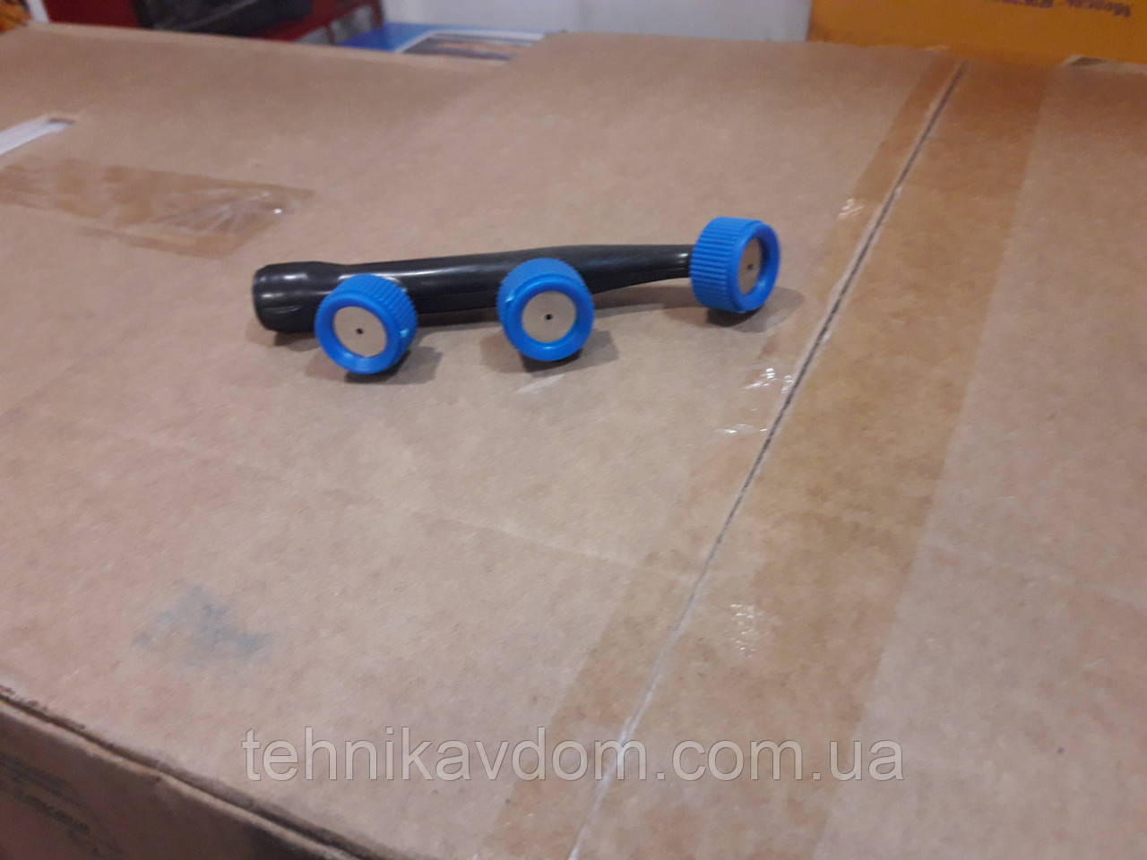 Форсунка потрійна до будь-якого акумуляторного обприскувача квазар (електро Forte. Мрія)
