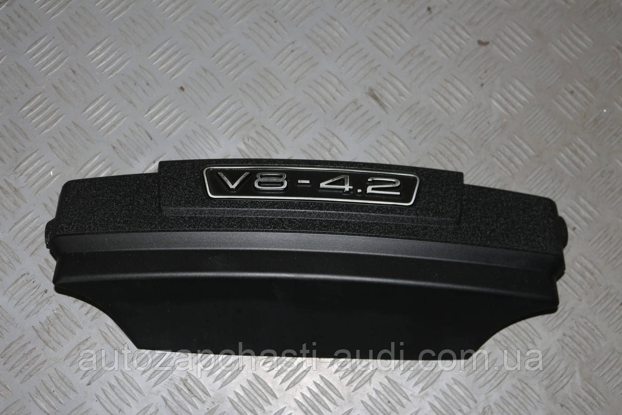 Кришка двигуна 077103925E AUDI A8 D3 4.2 V8, фото 1