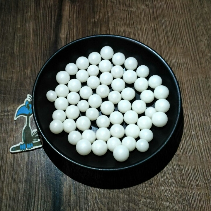 Кондитерська посипка цукрові кульки Білі (10 мм) — 50 грамів