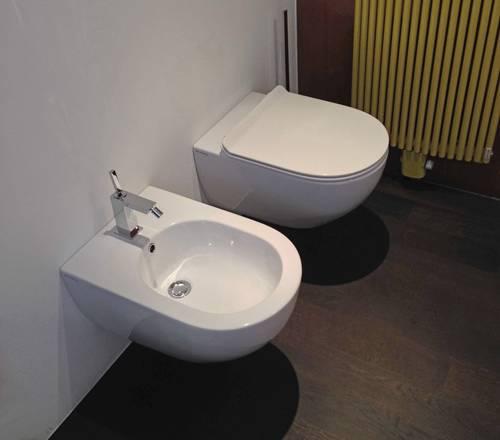 комплект унітаз і біде