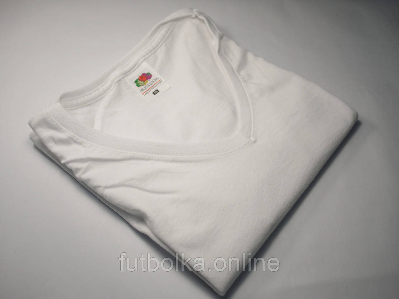 Женская футболка с V-образным вырезом 61-398-0 Белый, L - фото 1 - id-p898210862