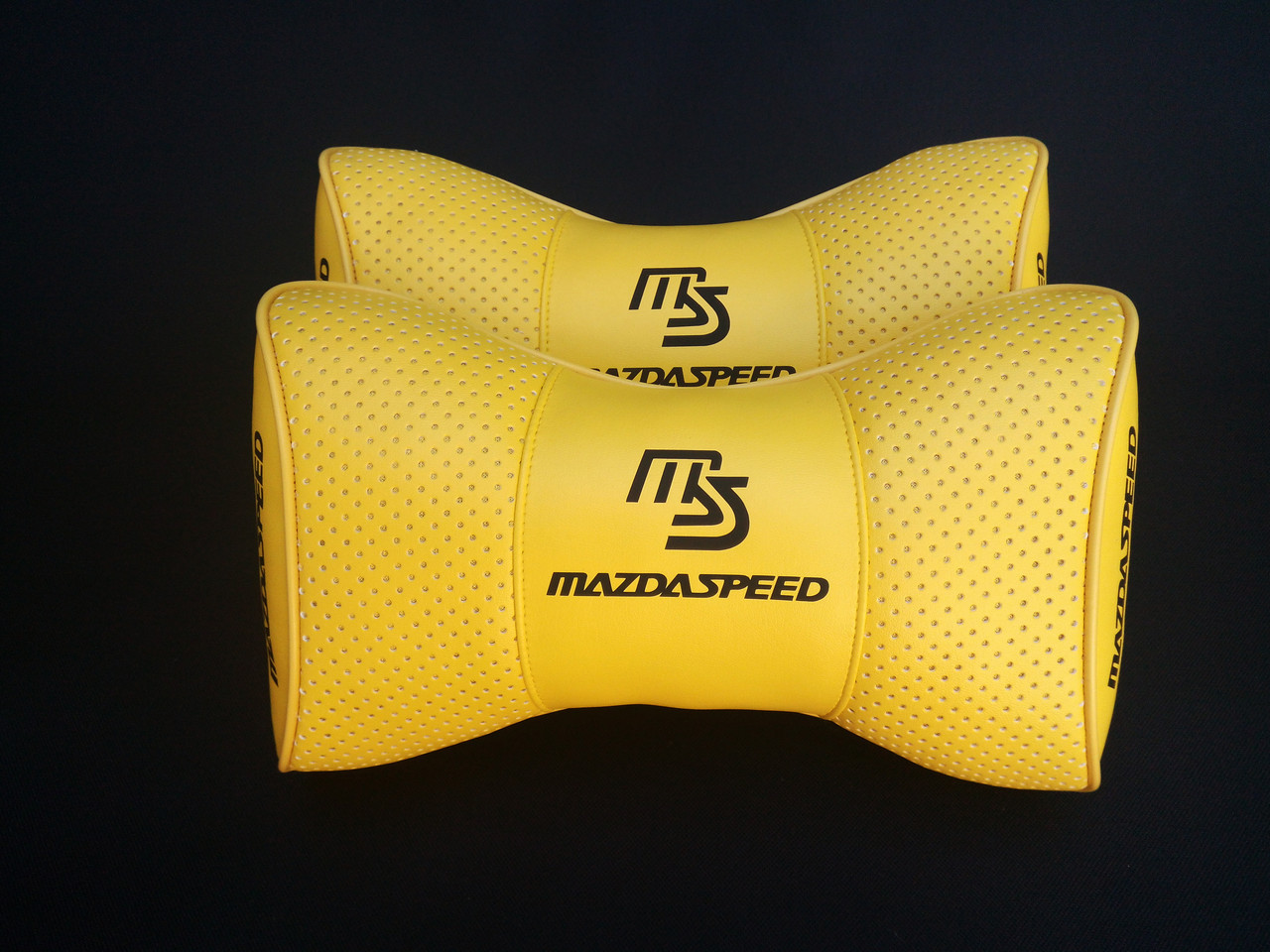Підголовник (подушка) MAZDA SPEED YELLOW