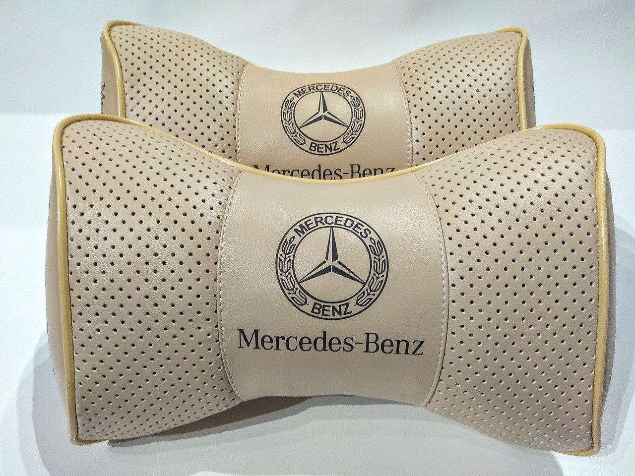 Підголовник (подушка) MERCEDES BENZ BEIGE