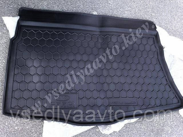 Килимок в багажник KIA Ceed хетчбек з 2012 р. (AVTO-GUMM)