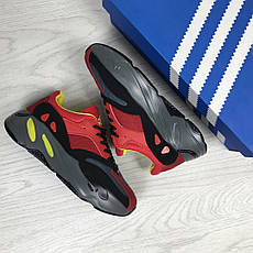 Модні жіночі кросівки Adidas x Yeezy Boost 700 Red/Black (репліка), фото 2