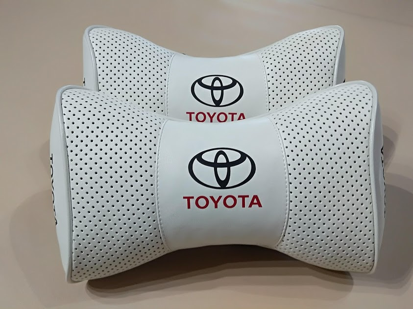 Підголовник (подушка) TOYOTA WHITE