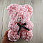 Мишко з штучних 3D троянд 25 см рожевий в подарунковій коробці подарунок на 8 березня мамі дівчині, фото 3