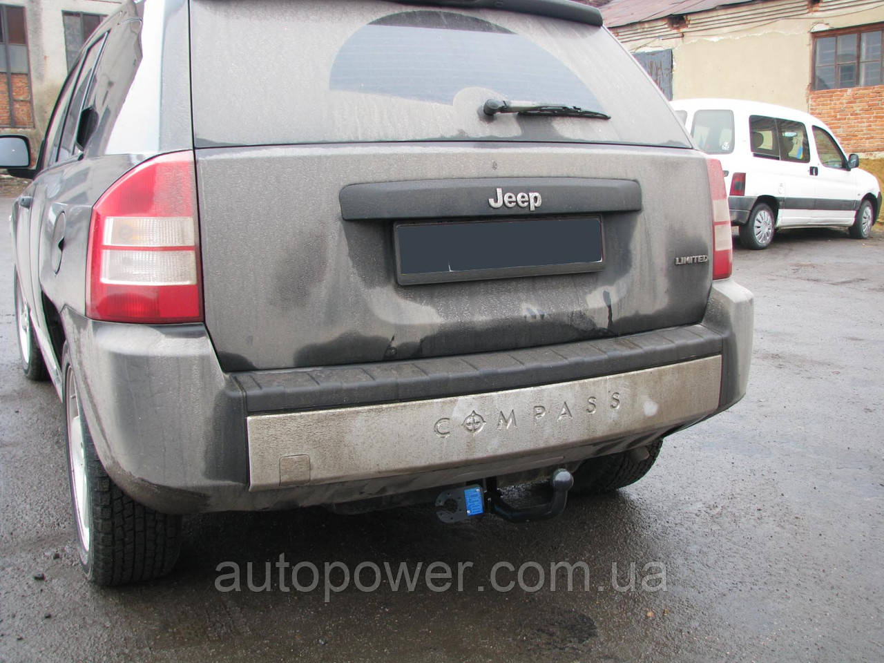 Фаркоп на Jeep Compass 2006-2011