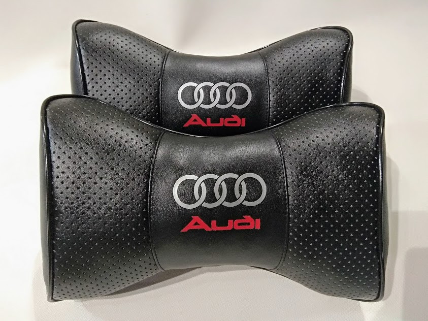 Підголовник (подушка) BLACK AUDI