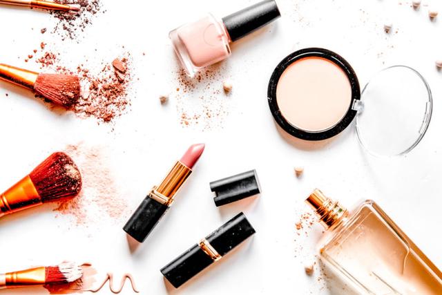 декоративна косметика Україна декоративна косметика фото