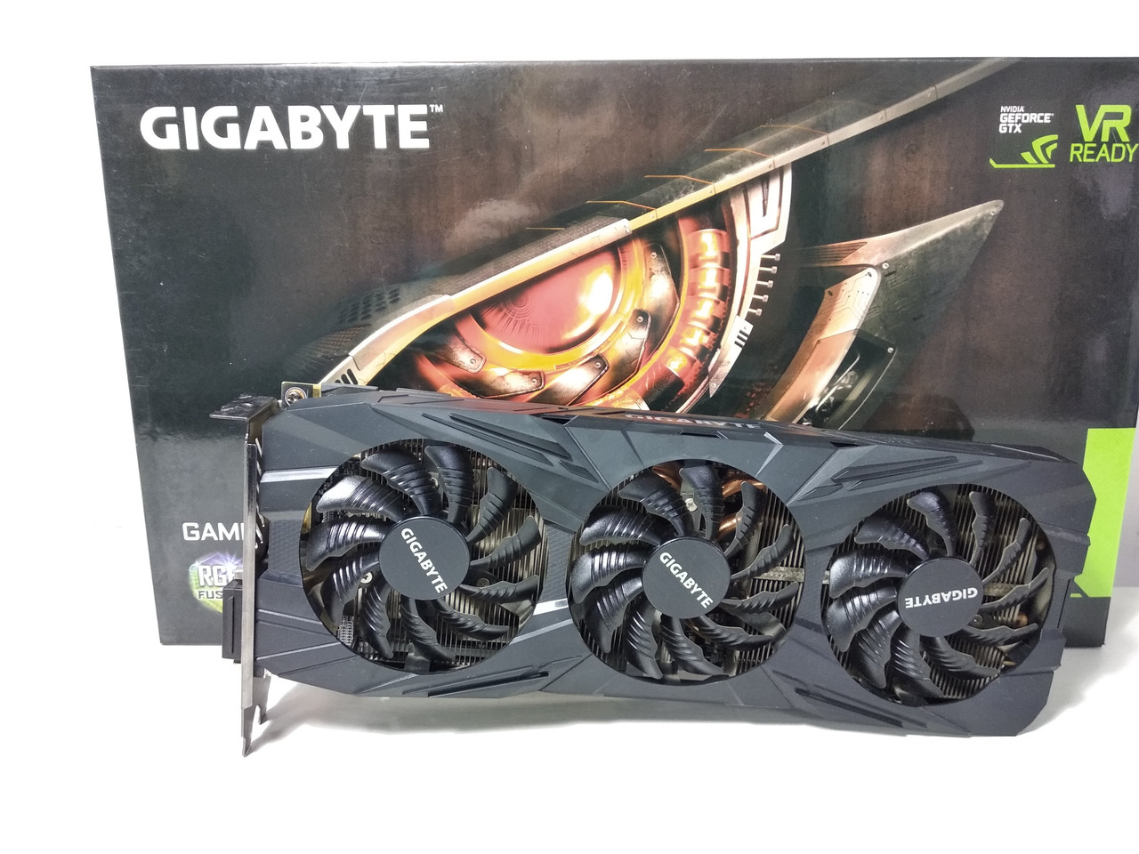 Відеокарта Gigabyte GeForce GTX 1080 Ti Gaming OC BLACK 11G