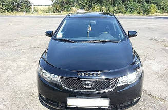 Дефлектор капота для Kia Cerato (2009-2013) (VT-52)