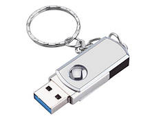 Флеш-накопичувач USB 2.0 на 16 ГБ від UKC, сріблястого кольору.