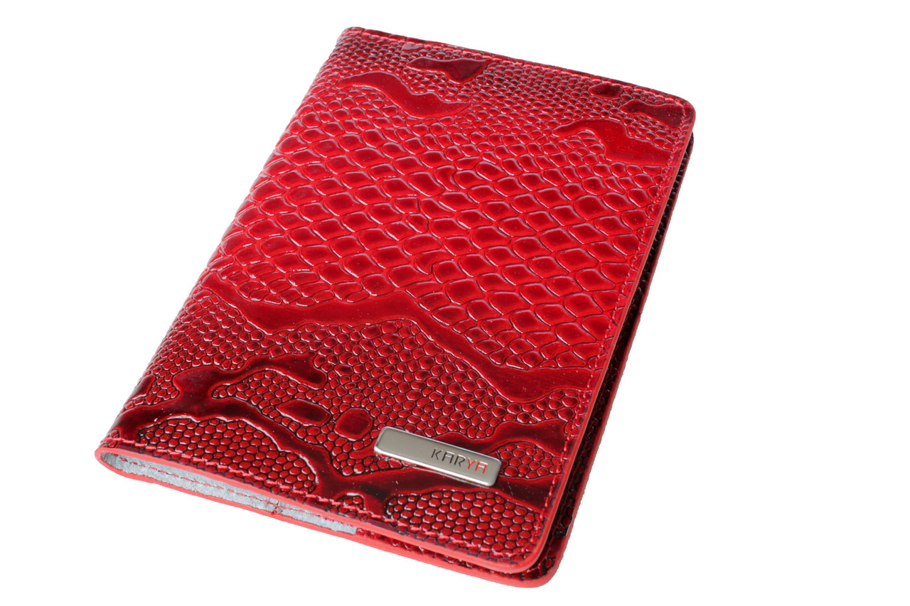 Обкладинка для паспорта жіноча шкіряна темно-червона Karya 093-019