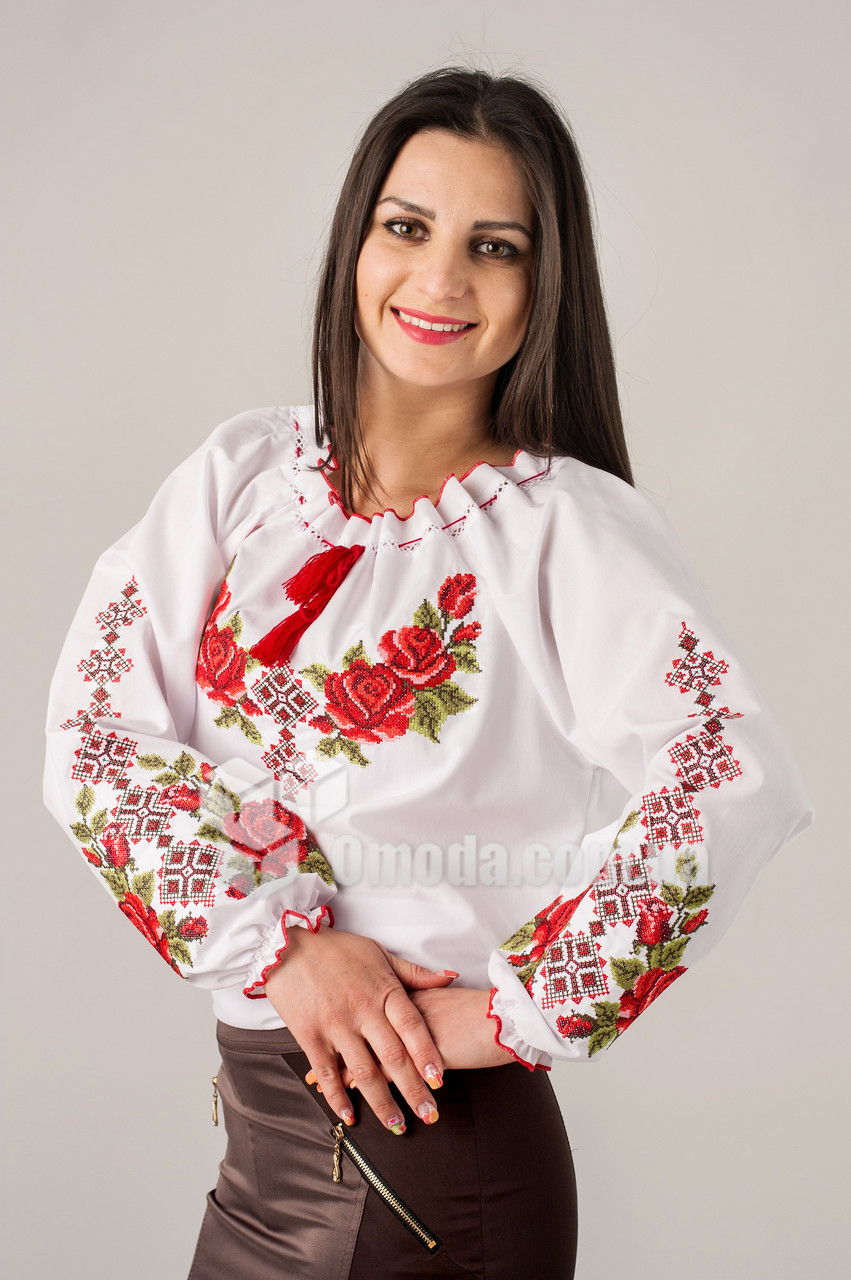Женская вышиванка традиционная с красными розами и орнаментом Зоряна, нарядная белая блуза вышитая - фото 2 - id-p83465283