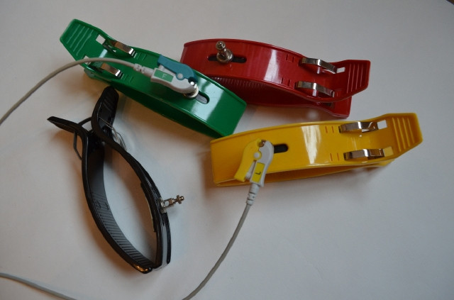 Электрод ЭКГ хлорсеребряный для конечностей ЭКХ-01 с винтом (прищепка ...