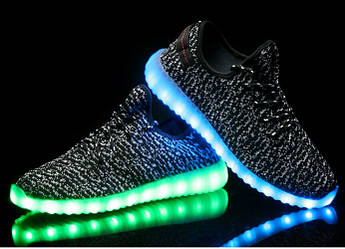 Светящиеся Led кроссовки с подсветкой Yeezy Boost кросівки з підсвіткою 35,36,37р