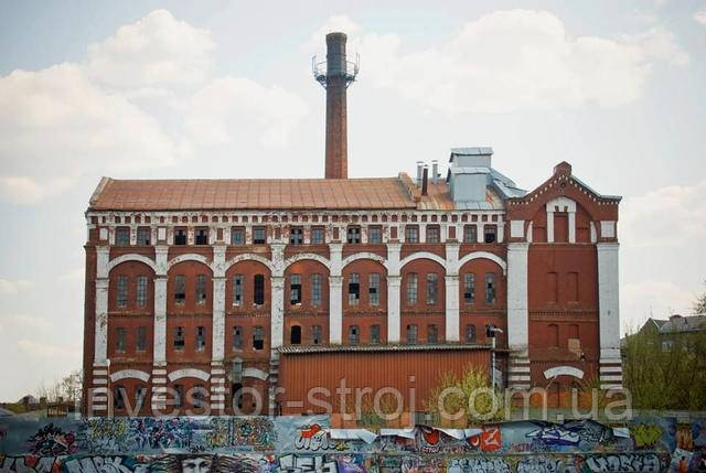 червона цегла в Харкові