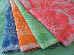 Рушник дешевий махровий 35х70 паковання 20 шт.