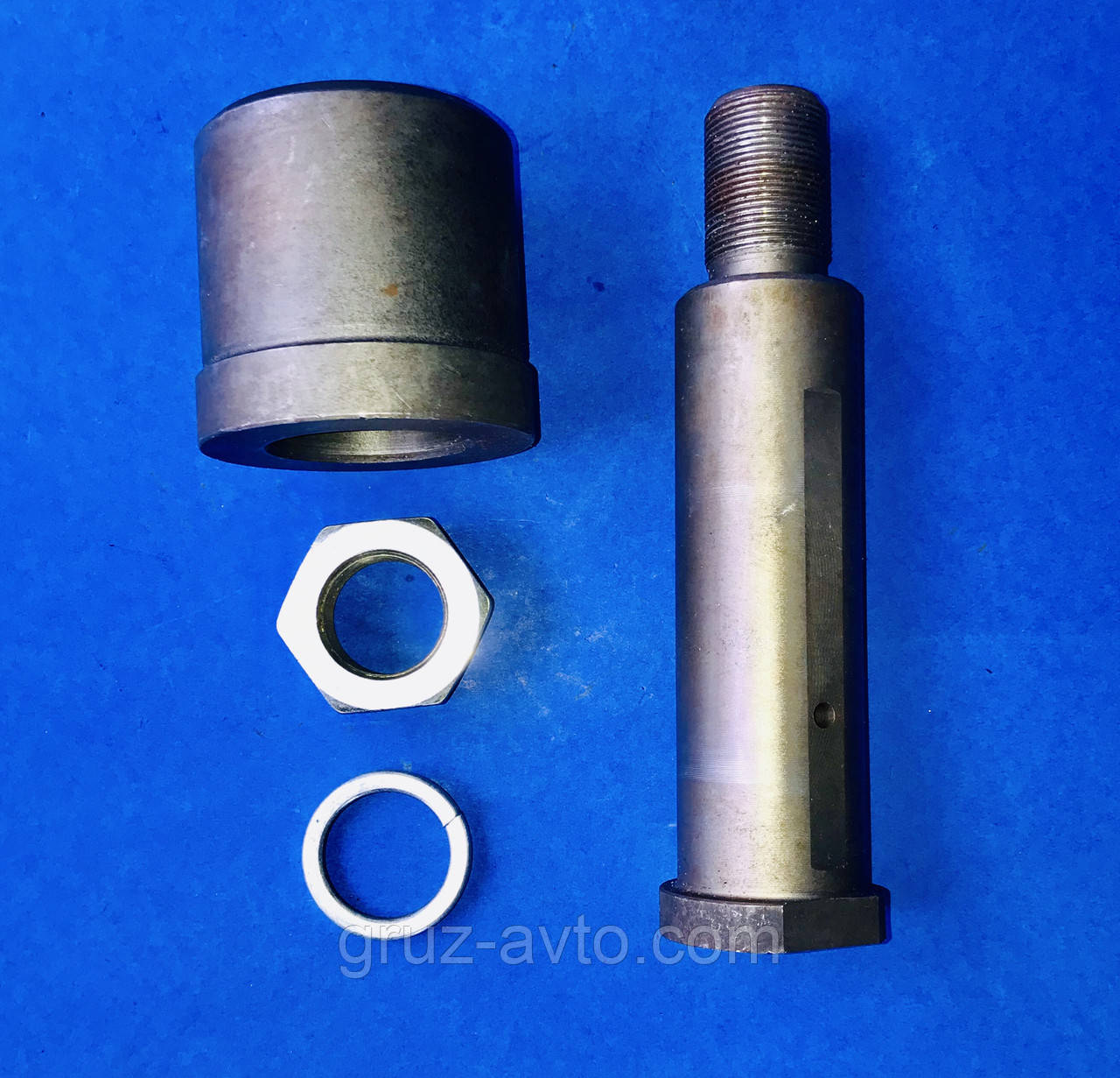Палец дышла прицепа Камаз в сборе с гайкой и втулкой L-170 мм: продажа ...