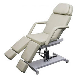Педикюрно-косметологічне крісло 235 бежевий