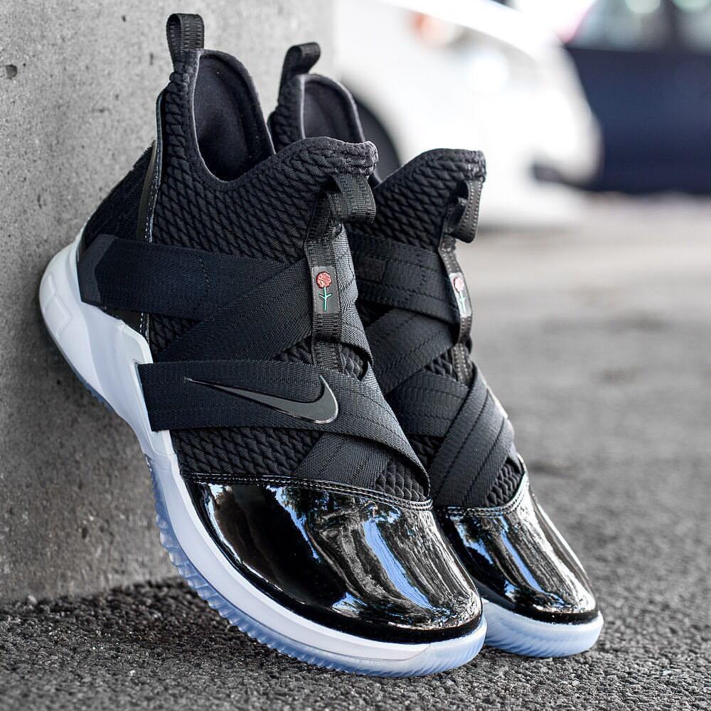 Alexander Graham Bell Por cierto modelo Чоловічі кросівки Nike LeBron Soldier 12 SFG "Space Jam" AO4054-005, ціна  7130 грн — Prom.ua (ID#818343979)