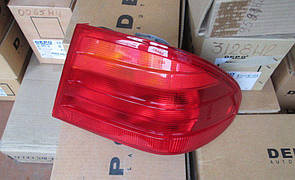 Ліхтар Mercedes E-Class W210 ліхтар Мерседес 210