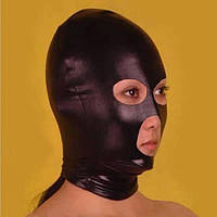 Чорна маска з прорізами