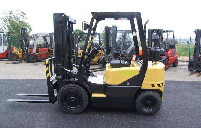 Складський навантажувач Doosan 2.5, фото 2