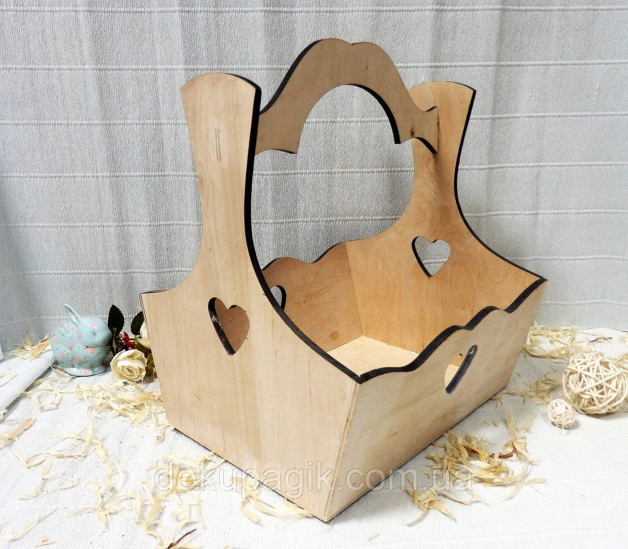 Кошик з 4-ма сердечками, 16х25см, фото 1