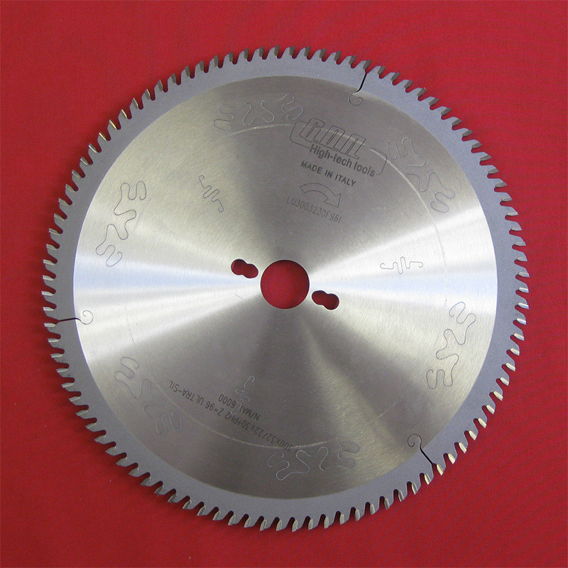 Торцювальна пила High Line D250x30x3,2/2,2 Z80 LU2503230F80I