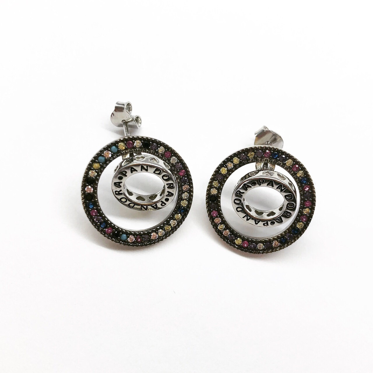 Сережки зі срібла Beauty Bar у стилі Pandora кольорові камені