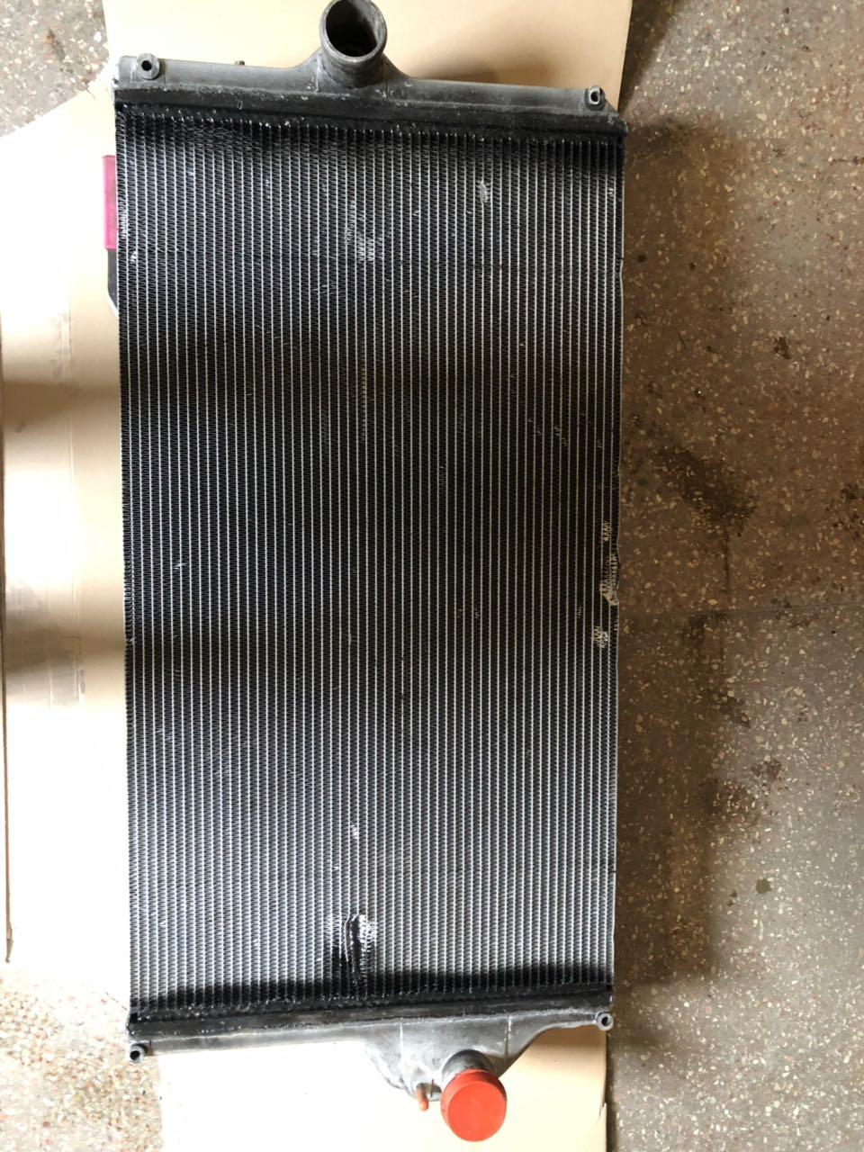 Ремонт радіатора трактора Джон ДІР, фото 1